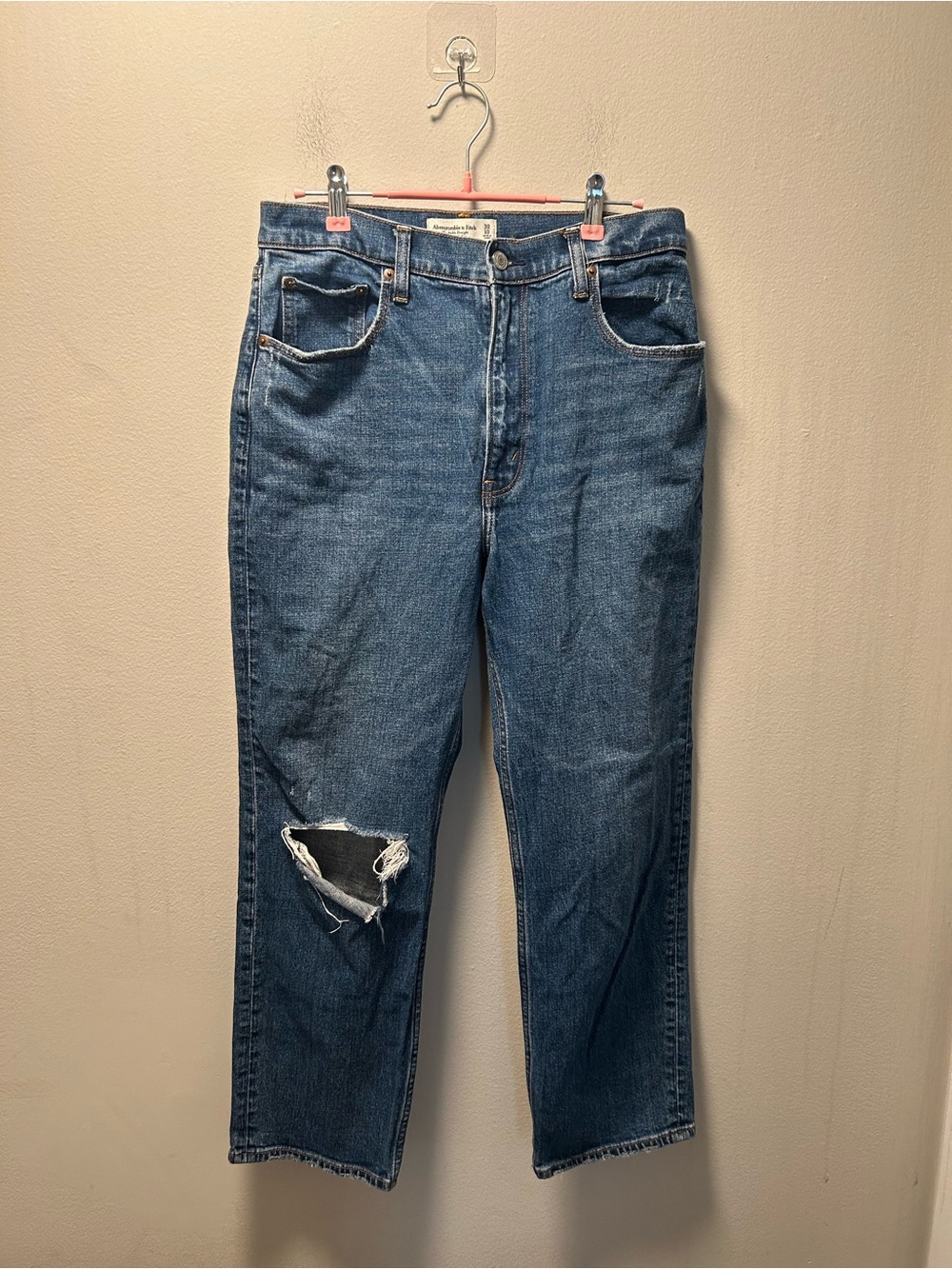 Abercrombie & Fitch Women's Blue ankle Straight Ultra HIgh Rise Ripped Jeans